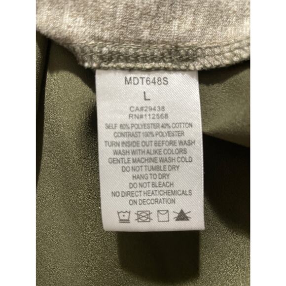 MISS ME Tan and Green Keyhole Top Size L - Picture 5 of 5